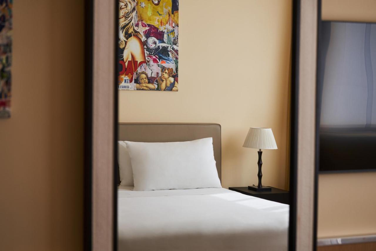 Una Hotels Malpensa Cerro Lago Maggiore Dış mekan fotoğraf